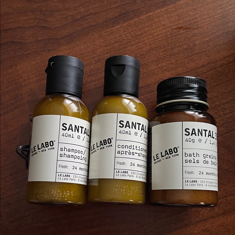 Le Labo Santal 33 Travel Set 3 pieces (Shampoo,Conditioner,Bath Grains)